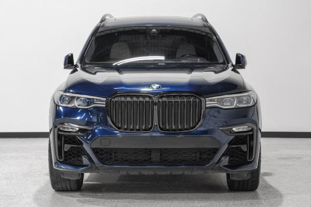 2020 bmw x7 m50i