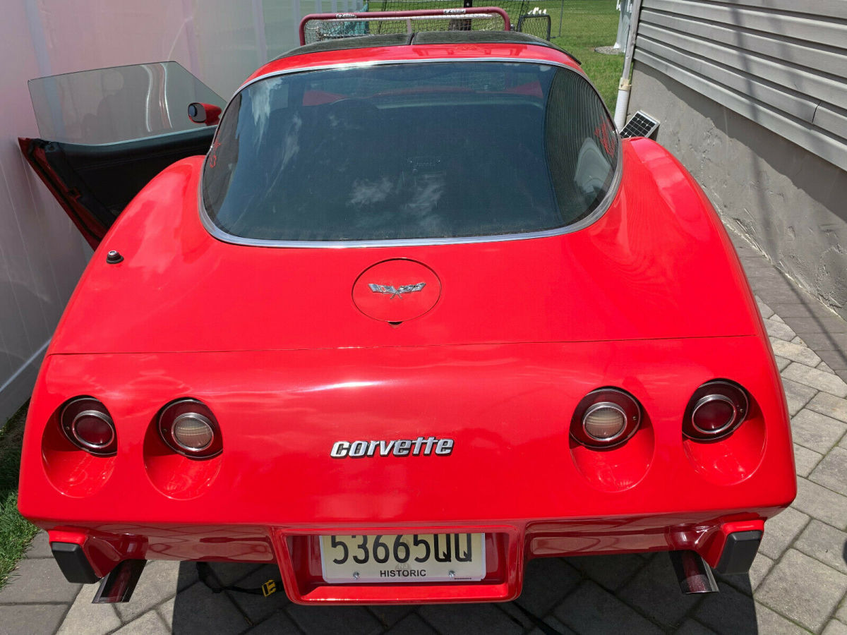 1979 chevrolet red c3 corvette t-tops beautiful - no reserve