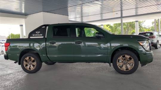2024 Nissan Titan