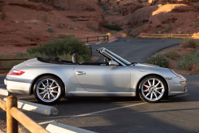 2006 porsche 911 carrera s