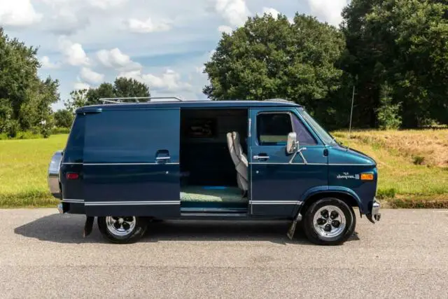 1976 chevrolet g10 shorty van van blue