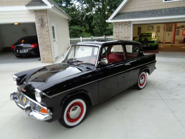 1961 ford anglia - stunning for the age!