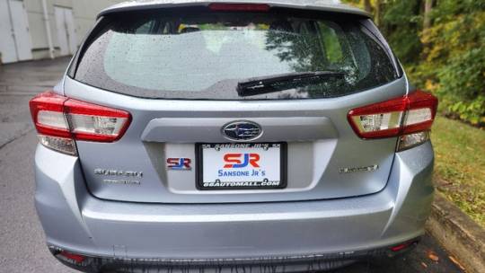 2018 subaru impreza premium
