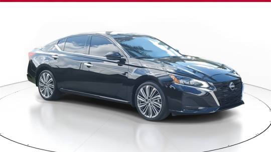 2025 Nissan Altima