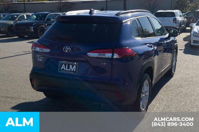 2022 toyota corolla cross le