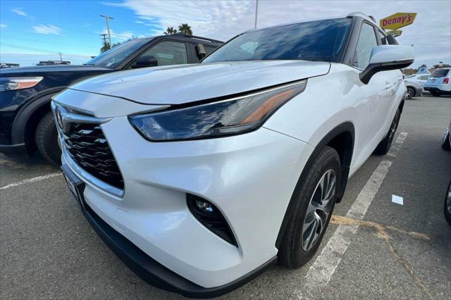 2023 toyota highlander xle