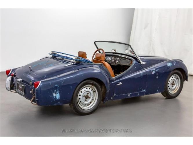 1962 triumph tr3a in beverly hills, california