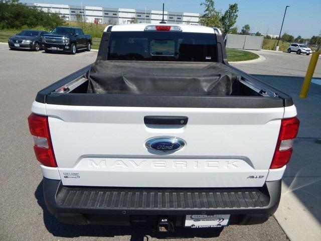 2022 ford maverick lariat