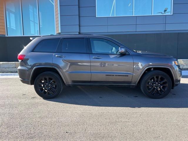 2021 jeep grand cherokee laredo x