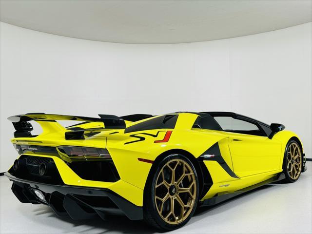 2021 lamborghini aventador svj roadster