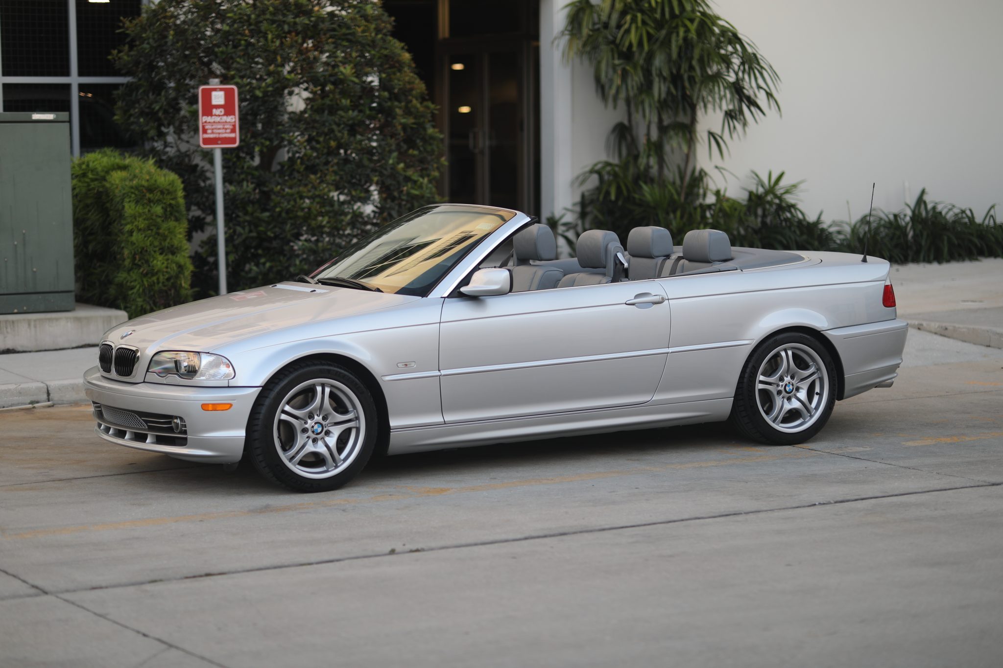 2002 bmw 330ci convertible
