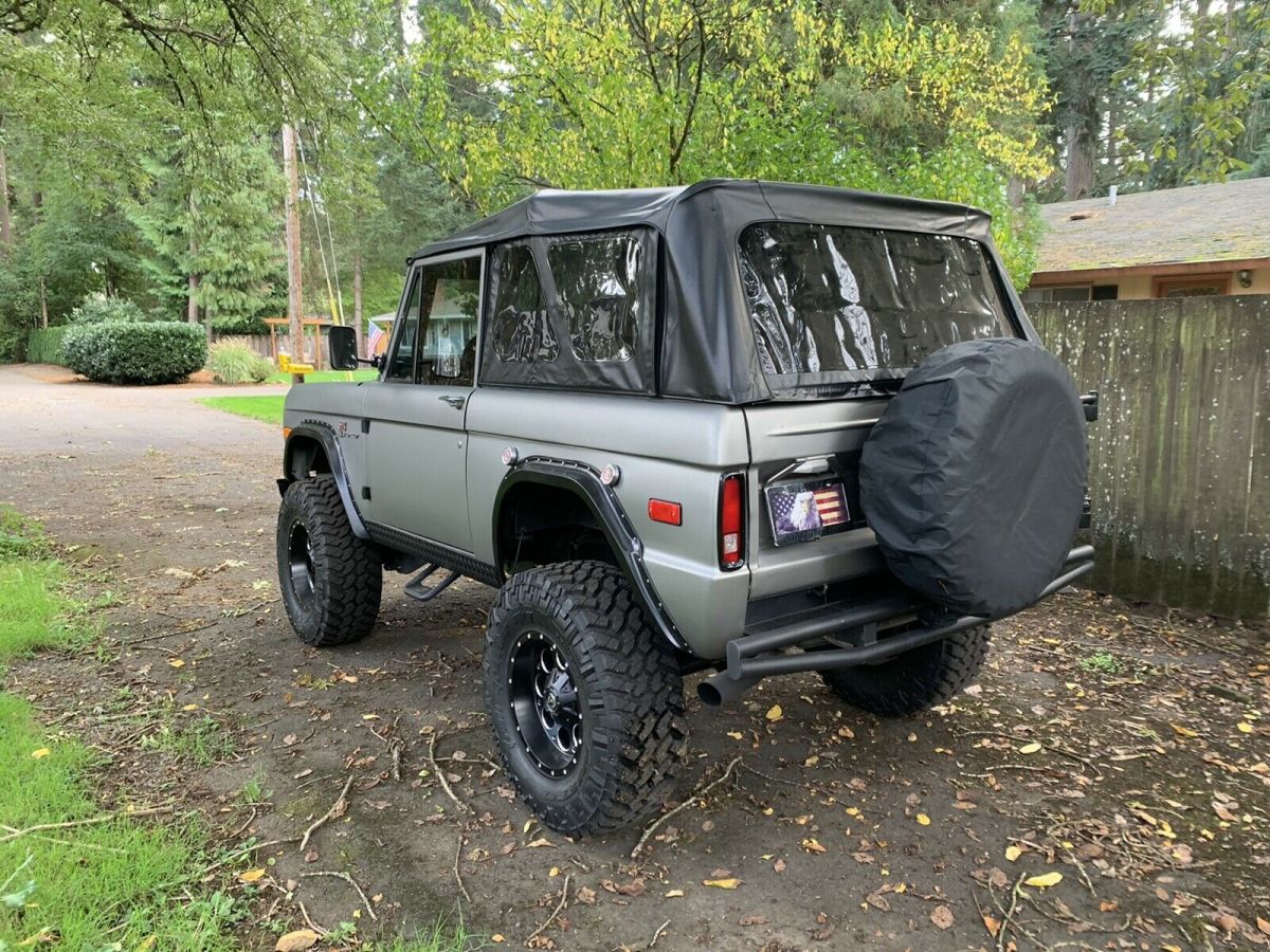 1974 ford bronco suv grey 4wd automatic sport