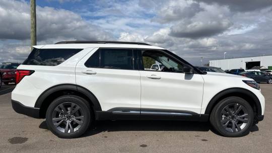 2025 Ford Explorer