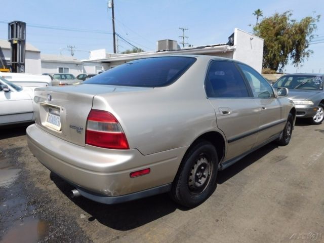 1994 lx used 2.2l i4 16v manual fwd sedan