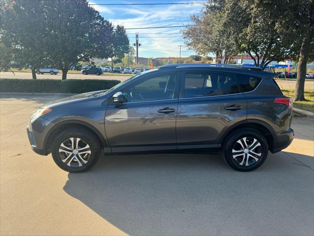 2018 toyota rav4 le