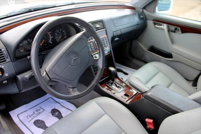 1995 mercedes-benz c-class 4dr sedan 2.8l