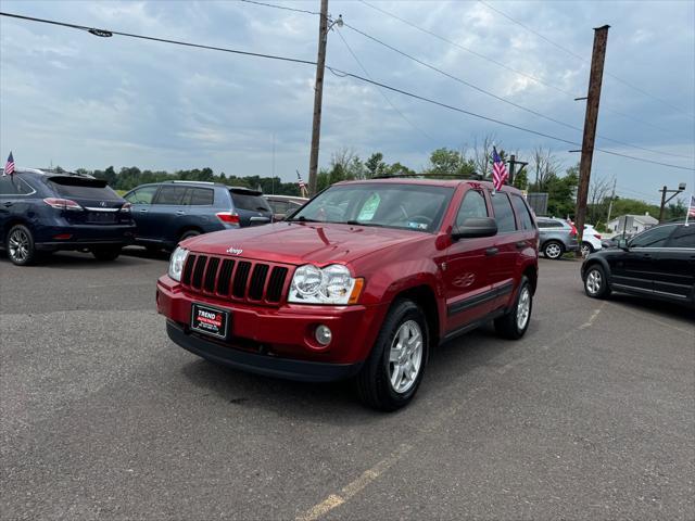 2005 jeep grand cherokee laredo