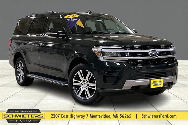 2022 ford expedition xlt