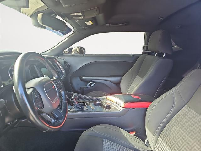 2016 dodge challenger r/t