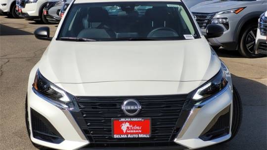 2025 Nissan Altima