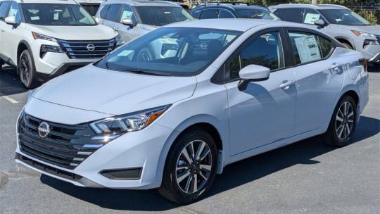 2024 Nissan Versa 1.6 sv
