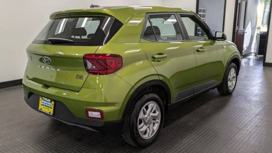 2023 hyundai venue se