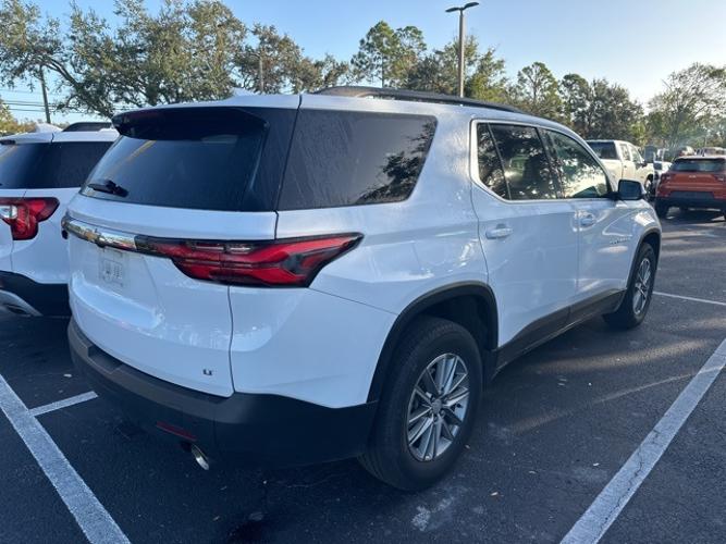used 2023 chevrolet traverse lt cloth