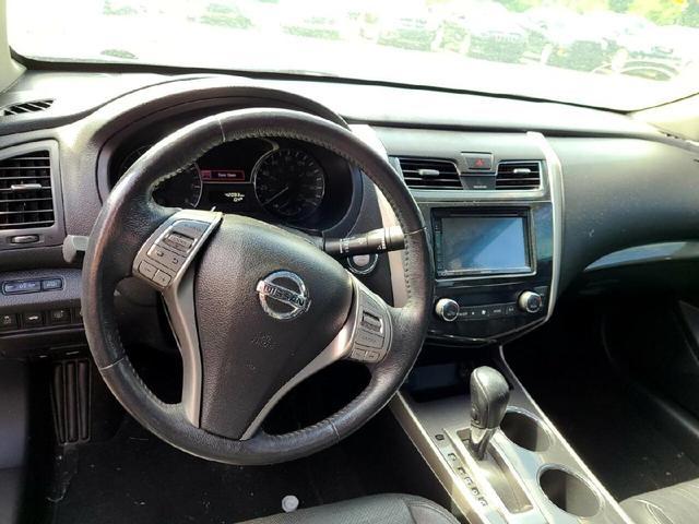 2015 nissan altima in grey cloud island, minnesota