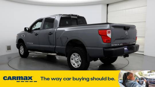 2017 Nissan Titan