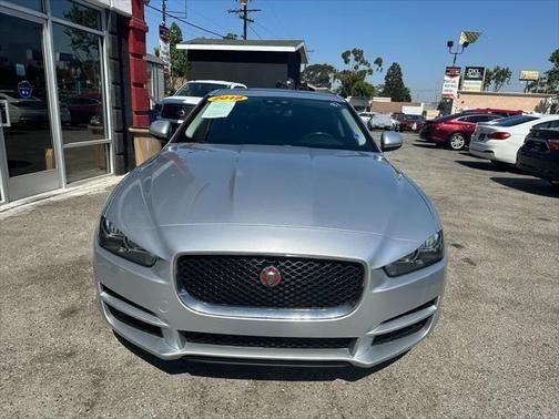 2018 jaguar xe