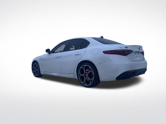 2022 alfa romeo giulia veloce