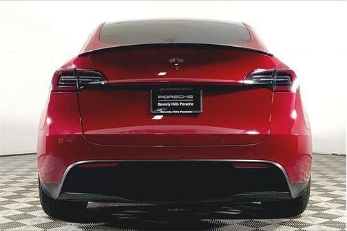 2020 tesla model y