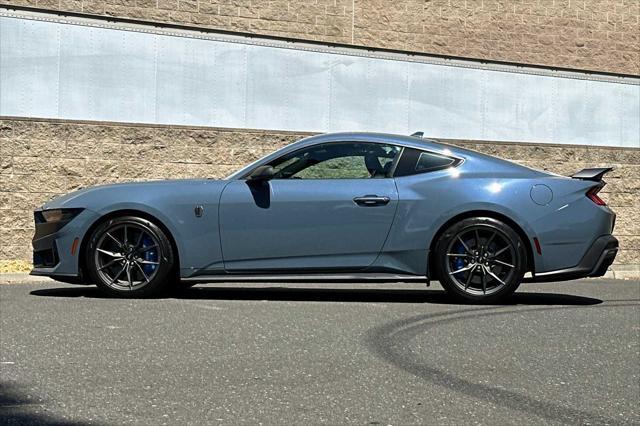 2024 ford mustang dark horse fastback