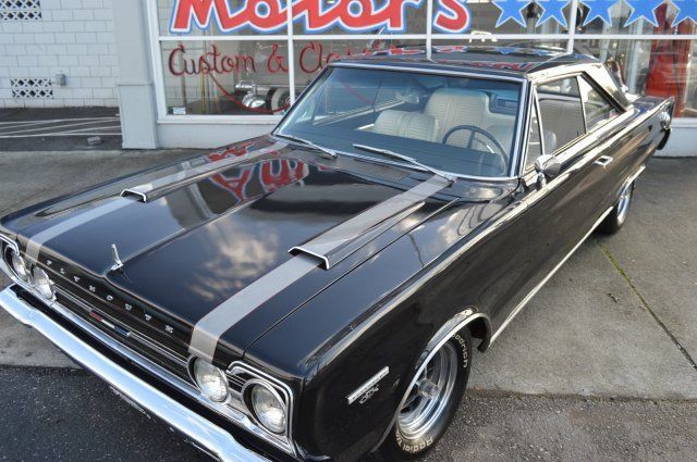 1967 plymouth gtx gorgeous restoration 4 speed 440 pistol grip shift black 440
