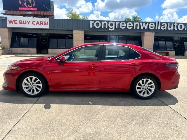 2023 toyota camry le