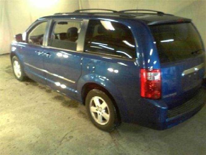 2010 dodge grand caravan passenger sxt minivan 4d in bedford, oh