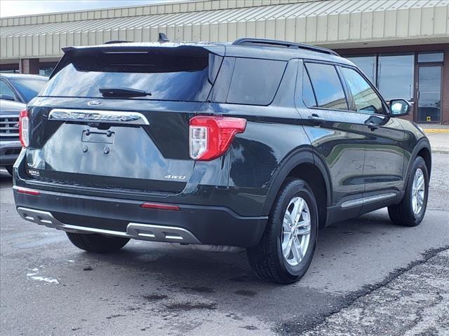 2023 ford explorer xlt
