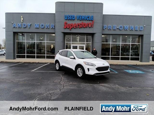 2021 ford escape se