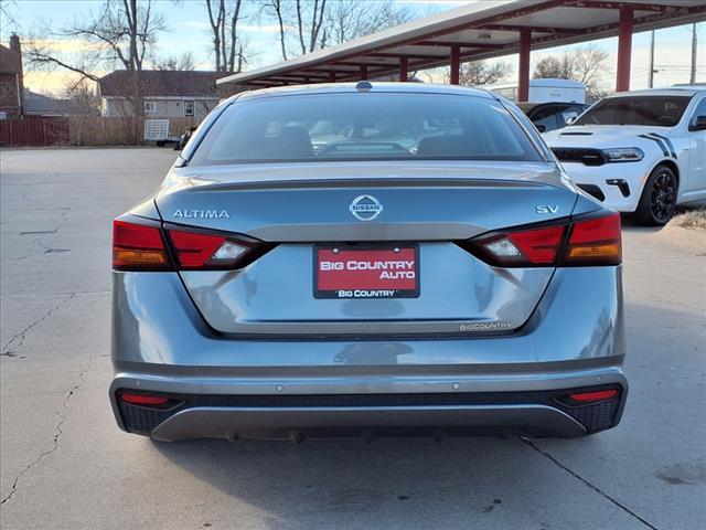 2022 nissan altima 2.5 sv