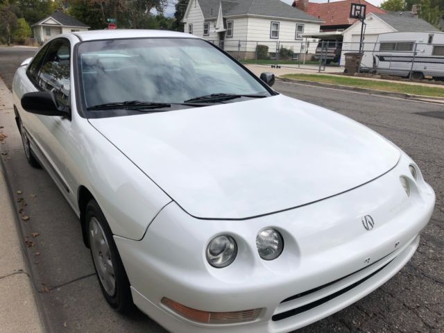 acura integra rs coupe auto (selling no reserve)