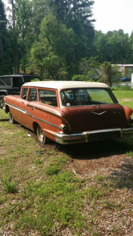1958 chevrolet nomad brookwood parts or resto!