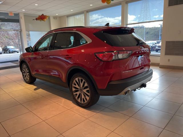 2021 ford escape titanium