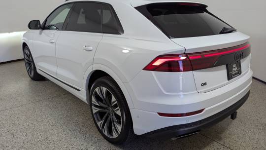 2025 Audi Q8