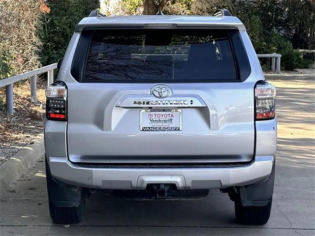 2023 toyota 4runner sr5
