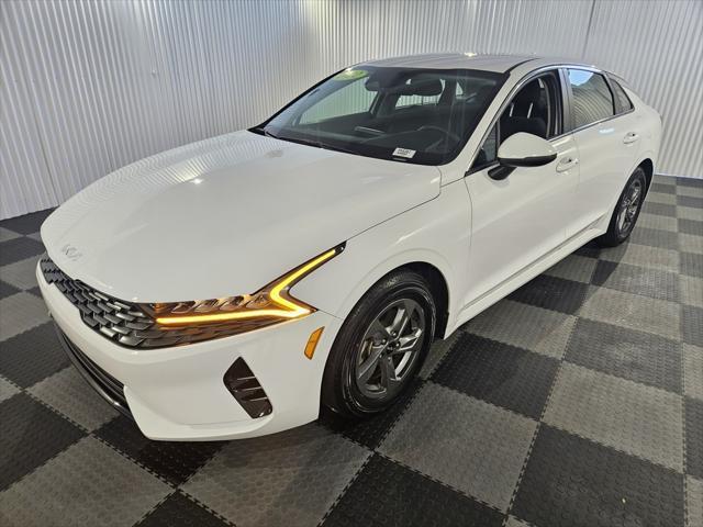 2022 kia k5 lxs