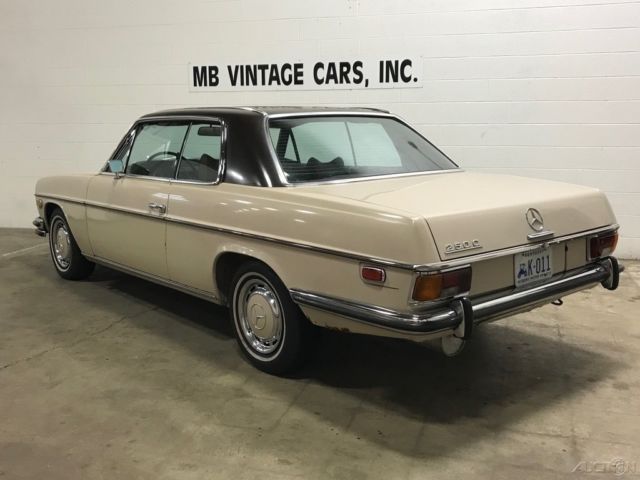 1971 mercedes benz 250c sunroof coupe