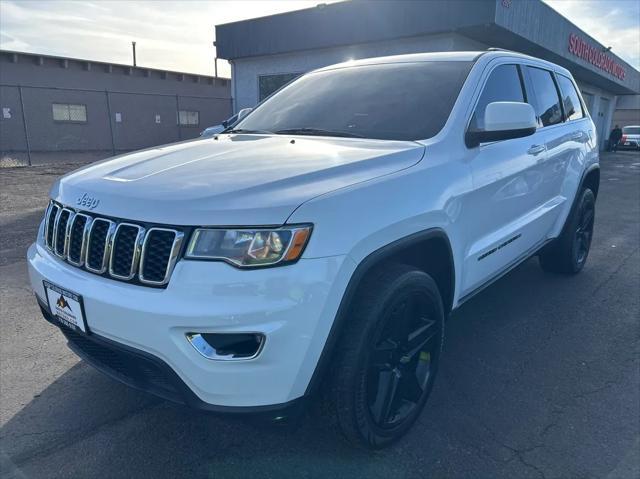 2020 jeep grand cherokee laredo