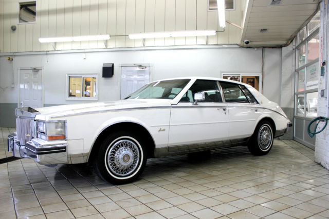 commemorative edition-consignment sale-extras-driver-solid-clean carfax!
