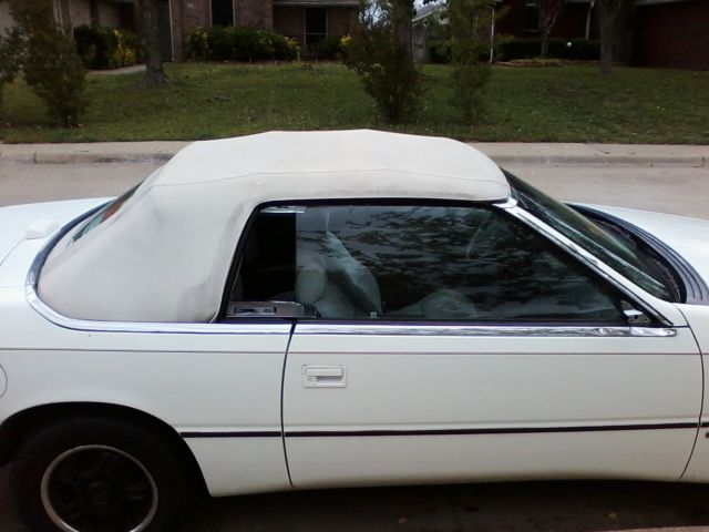 1991 chrysler lebaron base convertible 2-door 3.0l