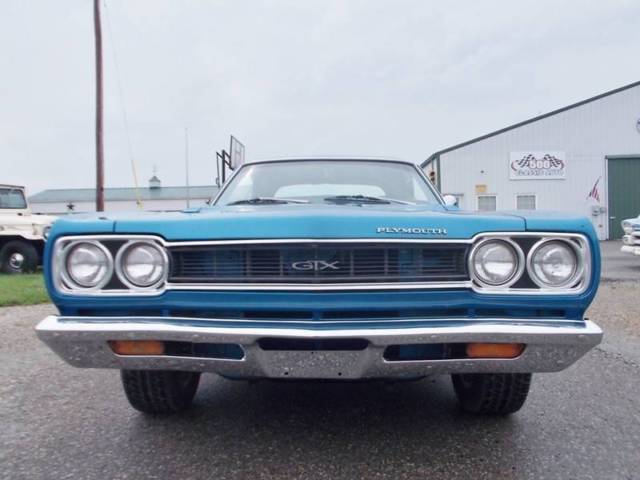 1968 plymouth gtx hardtop,75k actual miles, 440 v8. automatic 3-speed, b5 blue